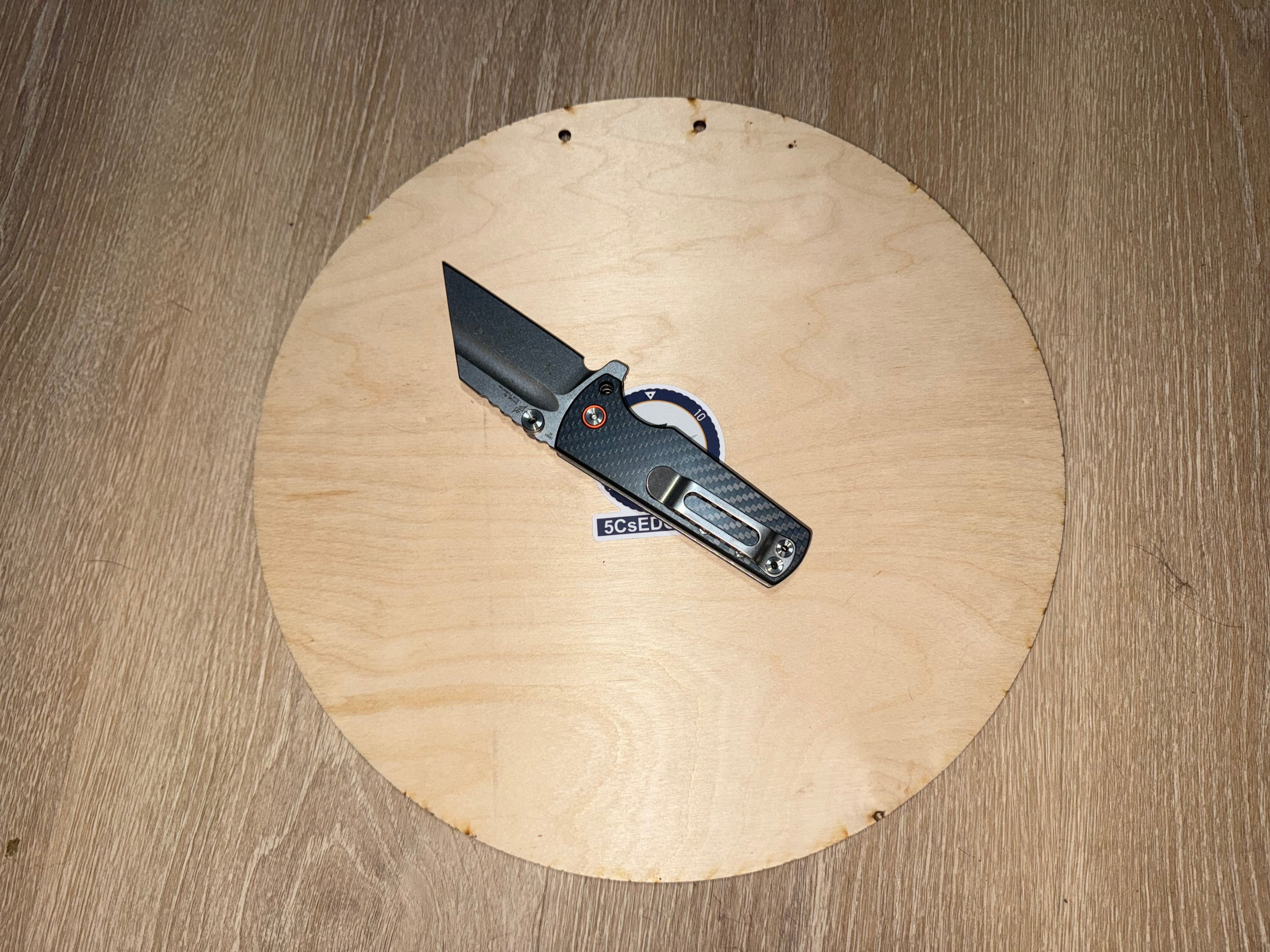 Artisan Cutlery-Artisan Cutlery Stone Wash D2 Blade Carbon Fiber Handle